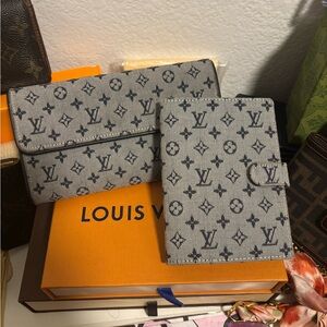 Louis Vuitton Monogram Wallet and Notebook in Gray/blue